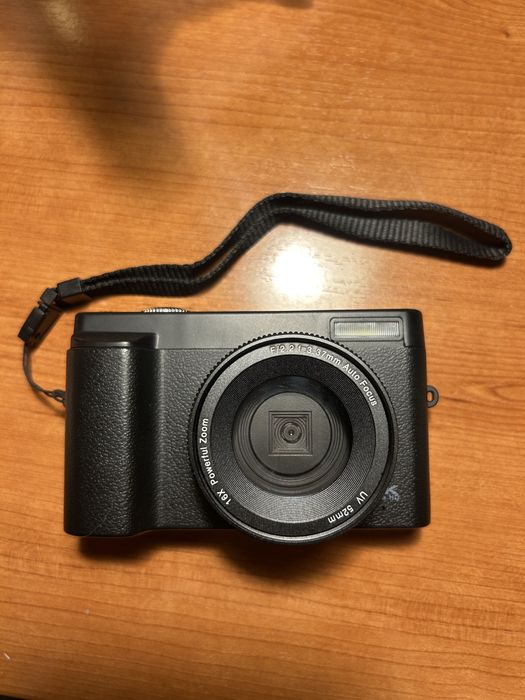 Camera digital flip screen