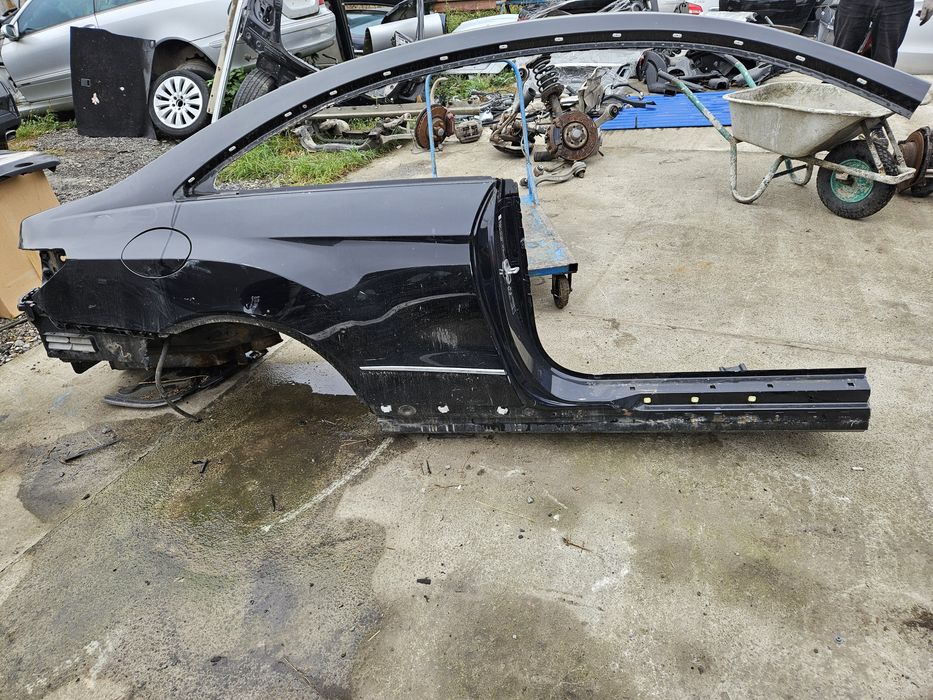 Крило заднє,четверть Mercedes w207 coupe
