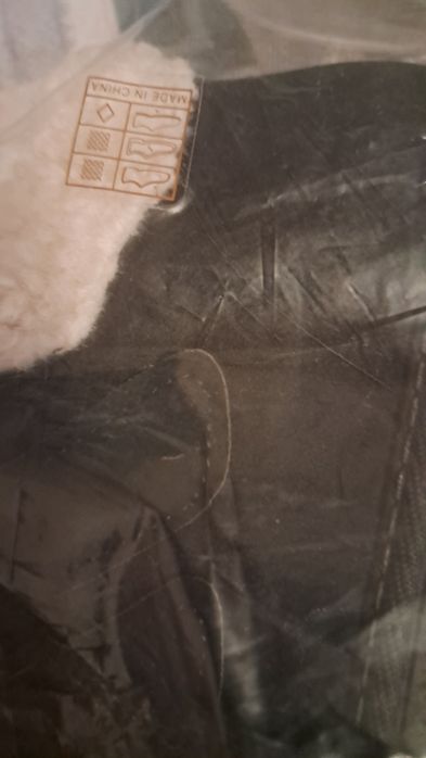 Взуття жіноче зимове