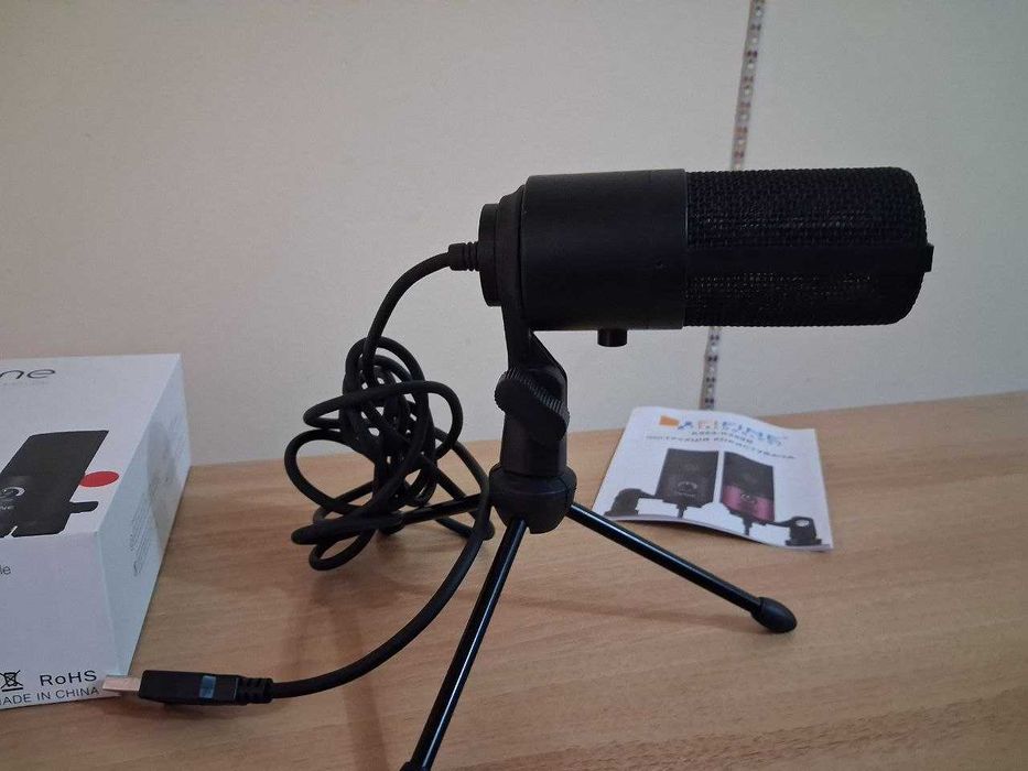 Продам ігровий мікрофон fifine K669B