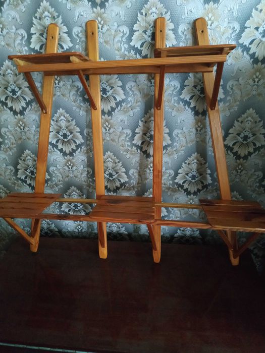 Продам подставки для цветов. г Змиев.