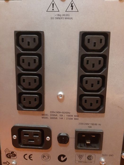 АРС Smart-UPS 3000VA