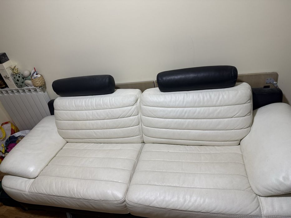 Sofa em pele com 2,5 m