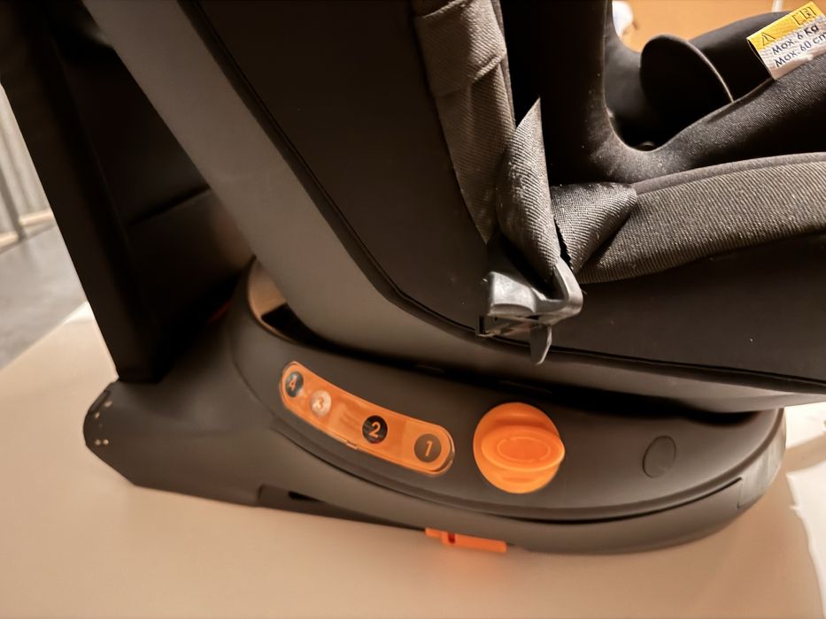 Cadeira Auto Chicco Around U i-Size - Jet Black | Bom estado