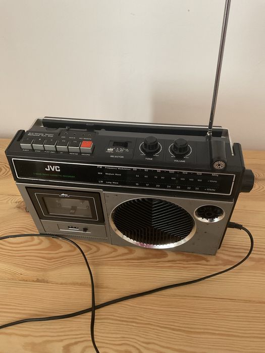 Radiomagnetofon JVC