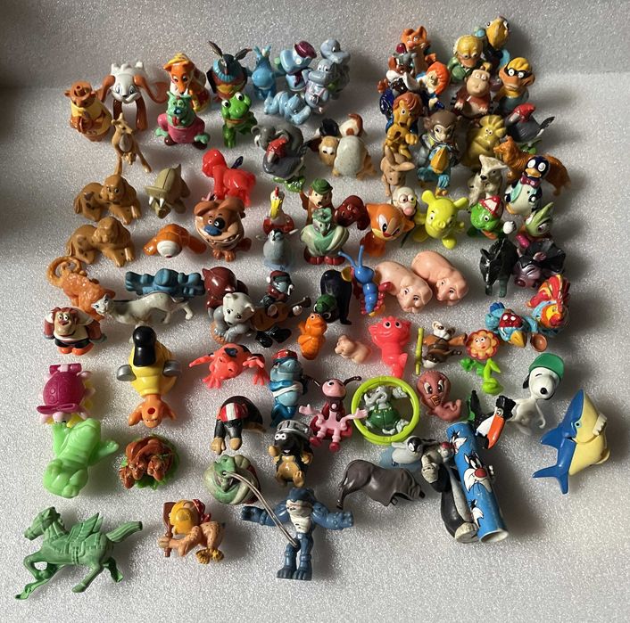 Іграшки кіндер, игрушки киндер 165 шт.