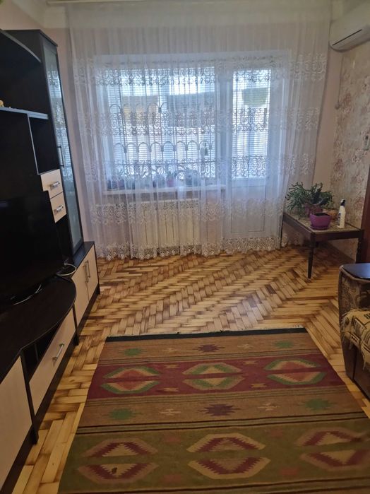 Сдаётся  однокомнатная квартира на Космосе (не для вечеринок) УЮТНАЯ..