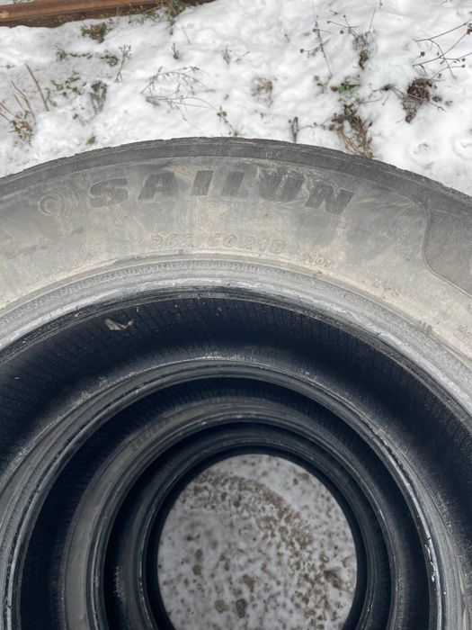 Зимова гума 265/60 R18 SAILUN ICE