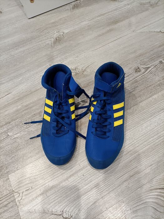 Sprzedam  dla chłopaka (używane 2 tyg)