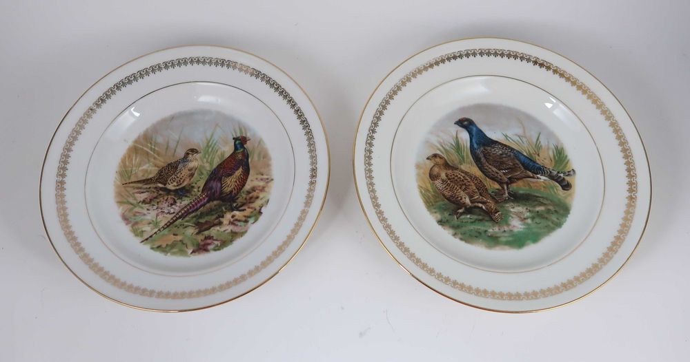 2 pratos de caça em faiança antiga Francesa