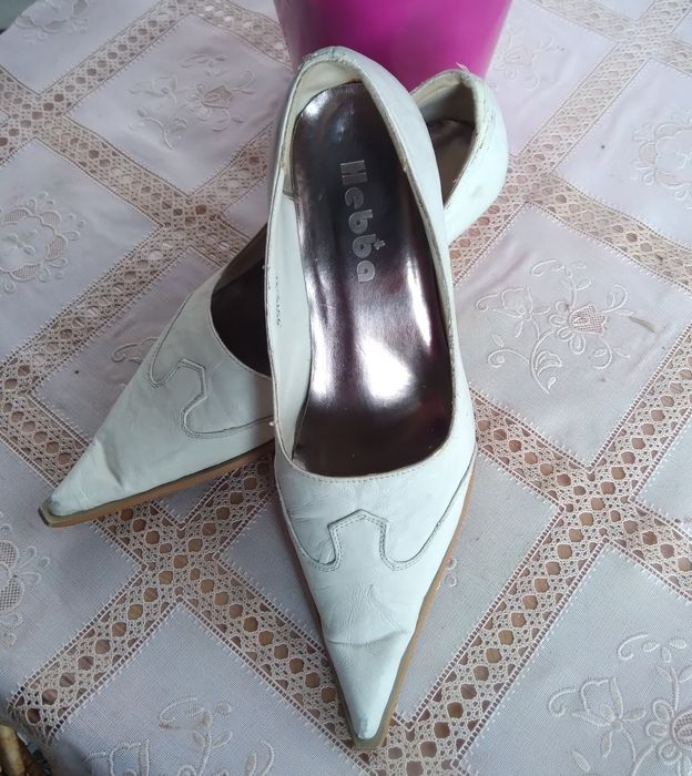 Buty śmietankowe