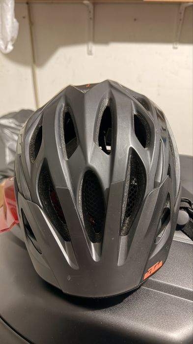 Capacete de ciclismo KTM