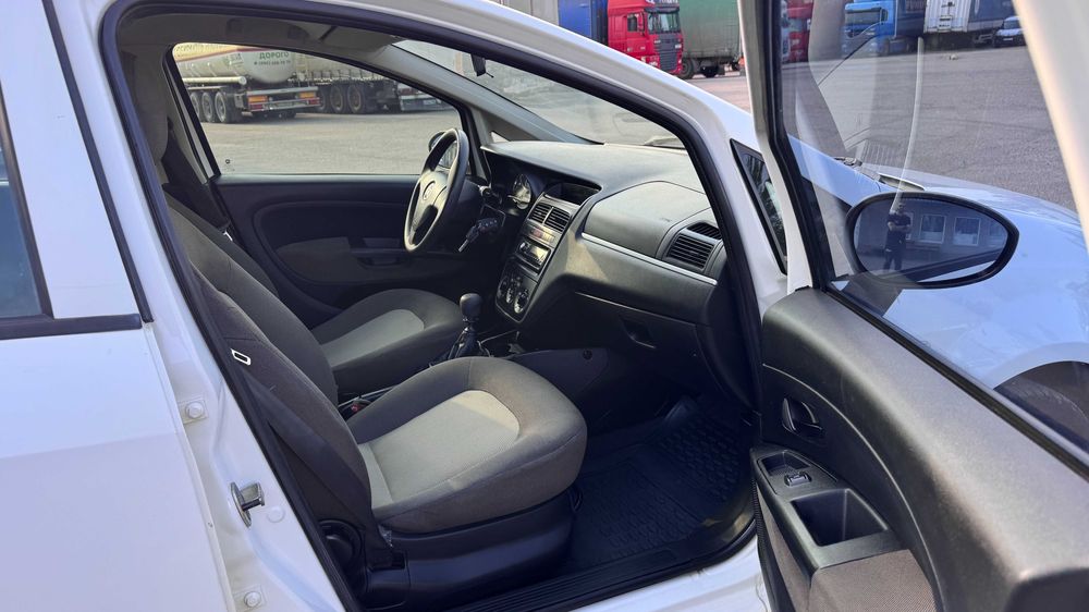 Fiat Linea 2012 газ 4 кондер