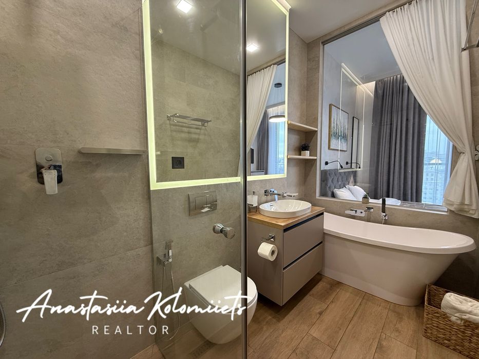 Сдам 2 к квартиру ЖК Моцарт, центр, генератор - лифт, отопление.