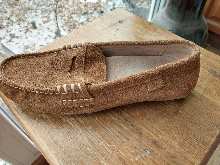 Продам замшеві туфлі