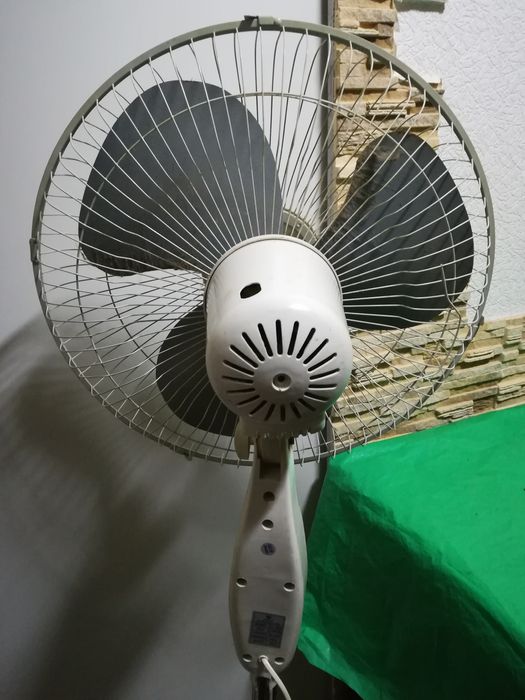 Двигатель нерабочий к вентилятору