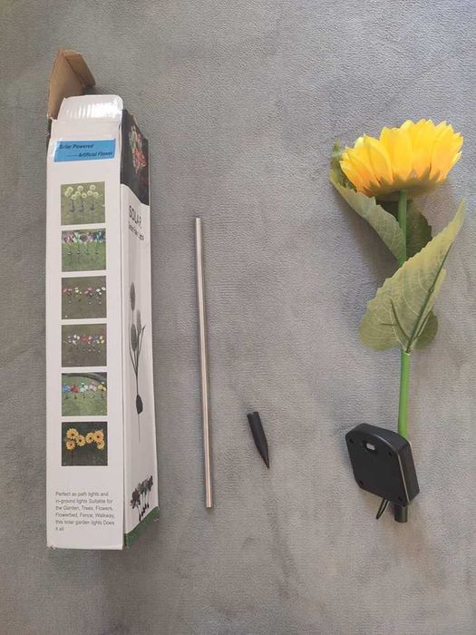 Luz Solar de Jardim – Flor Decorativa LED