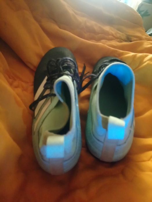 Красовки  Adidas шипы