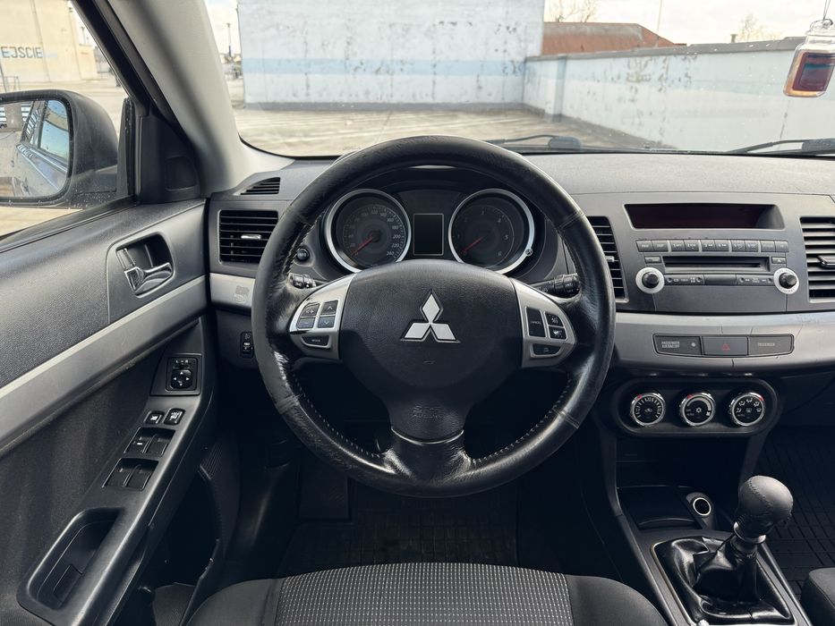 Mitsubishi Lancer 2010 rok 2.0 diesel 140KM Manual bez rdzy Alufelgi OPŁACONY