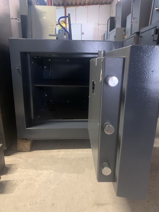 Сейф розбірний Паритет CL V 700 KK 5 клас