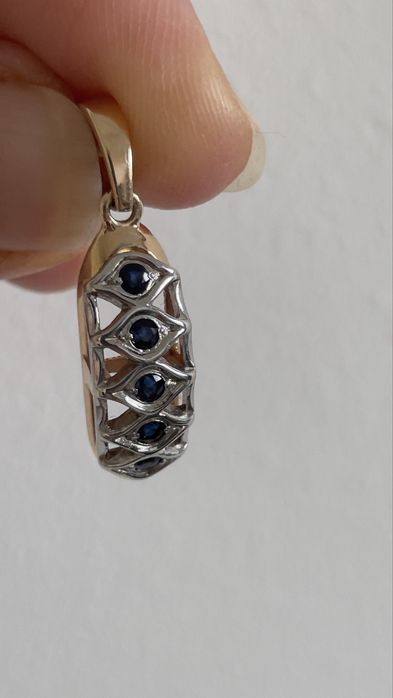 Oryginalny wisiorek z złota 585° z naturalnymi szafirami 0,15ct.