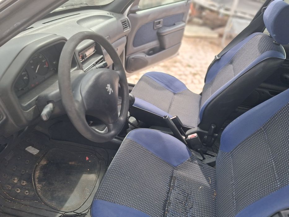 Peugeot 106 gasolina 1.1