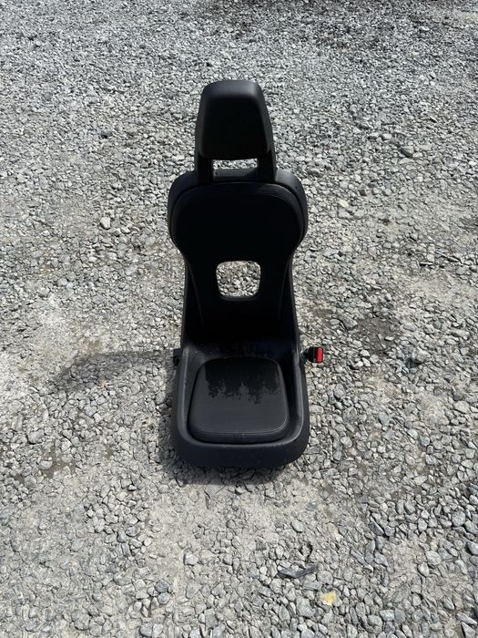 Fotele Citroen Ami