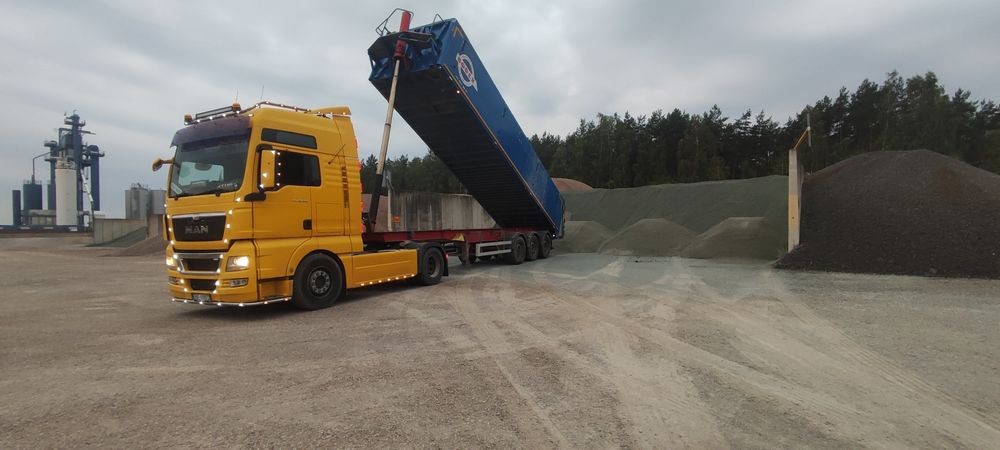 Usługi transportowe transport materiałów sypkich