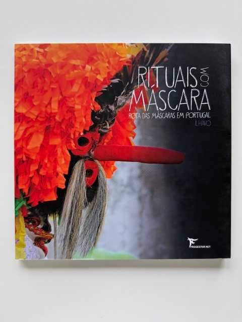 Livro "Rituais com Máscara - Ílhavo"