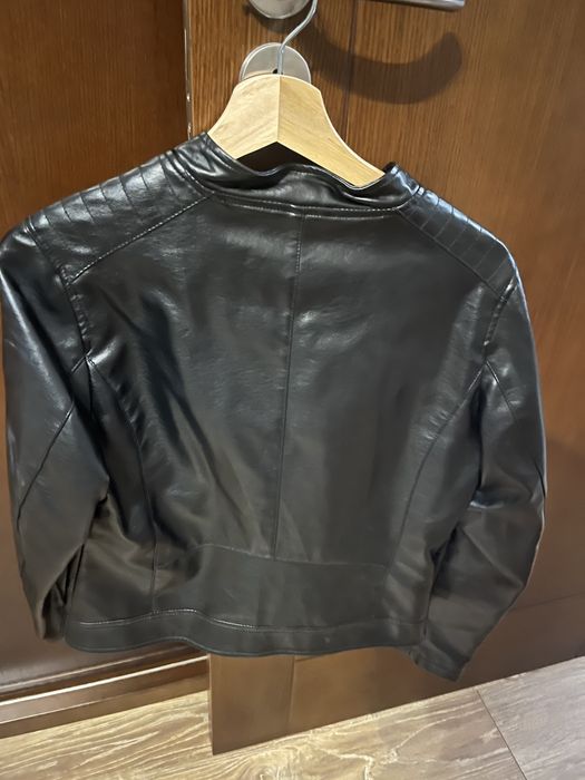 Casaco Preto - Tamanho M