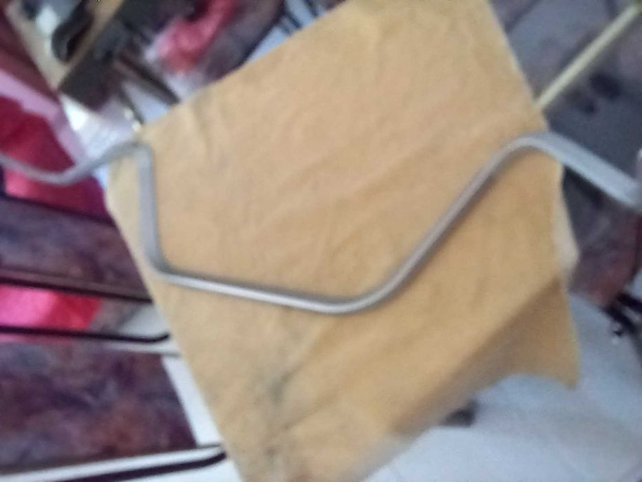 Pé-Base para Televisão (LCD)