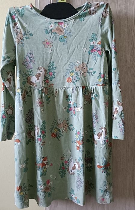 Sukienka 116/122 +gratisy