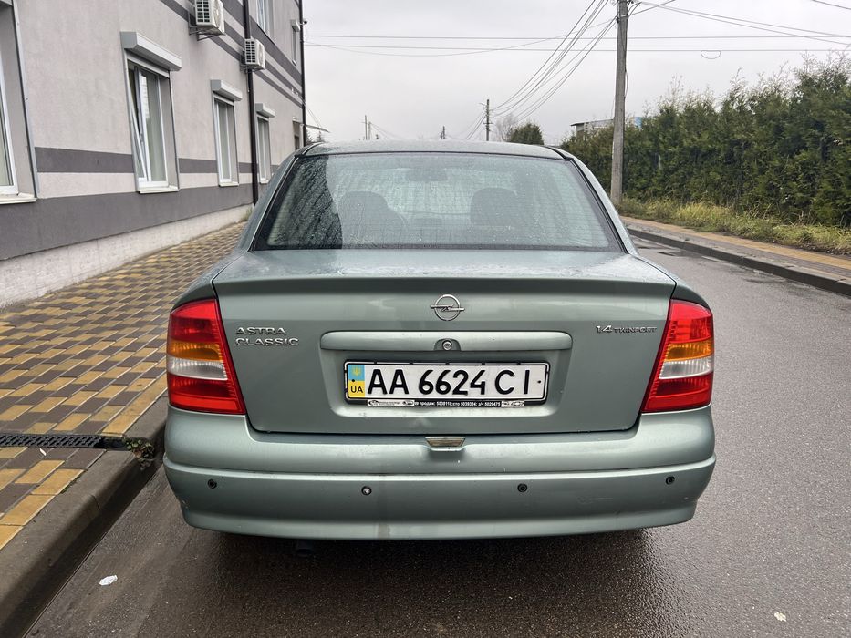 Опель астра 2009 рік,один власник.