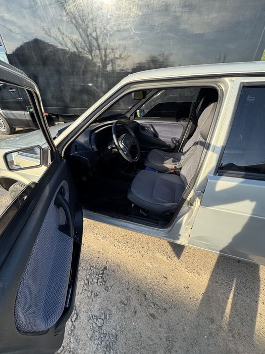 В продаже ваз 21099