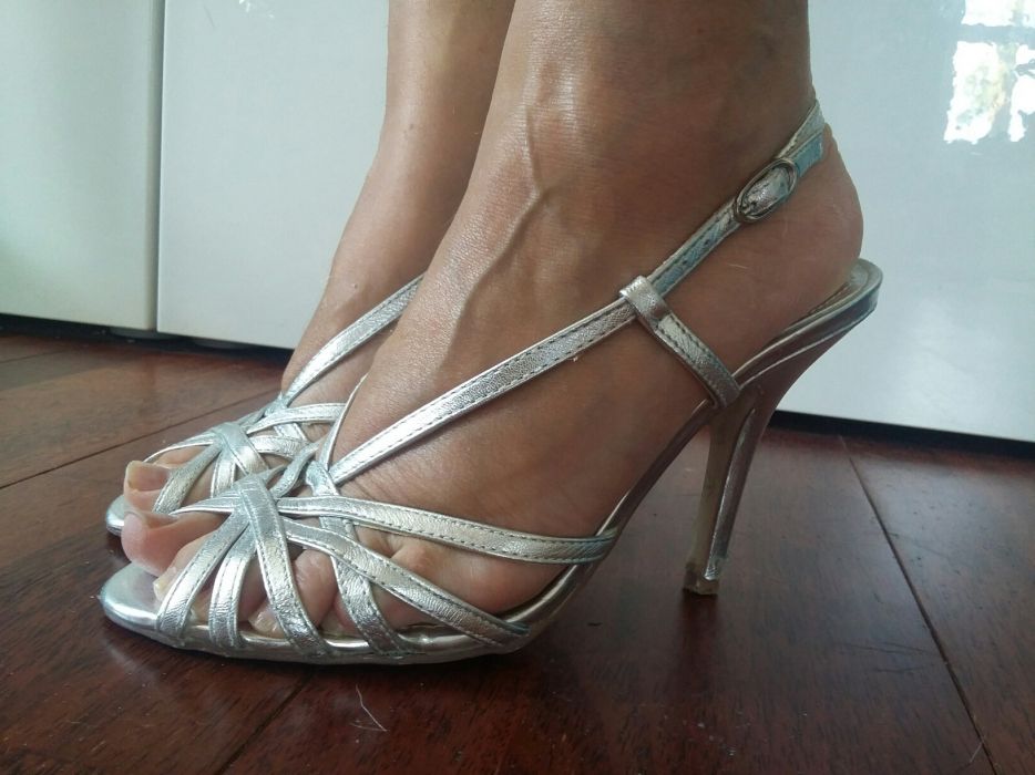 Srebrne pantofelki r. 37 Aldo