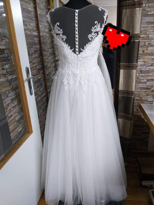 Piękna suknia ślubna