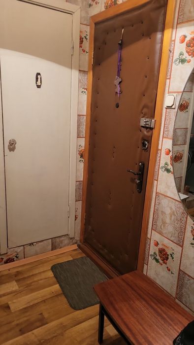 Продам 1комнатную квартиру вул . Йорданській