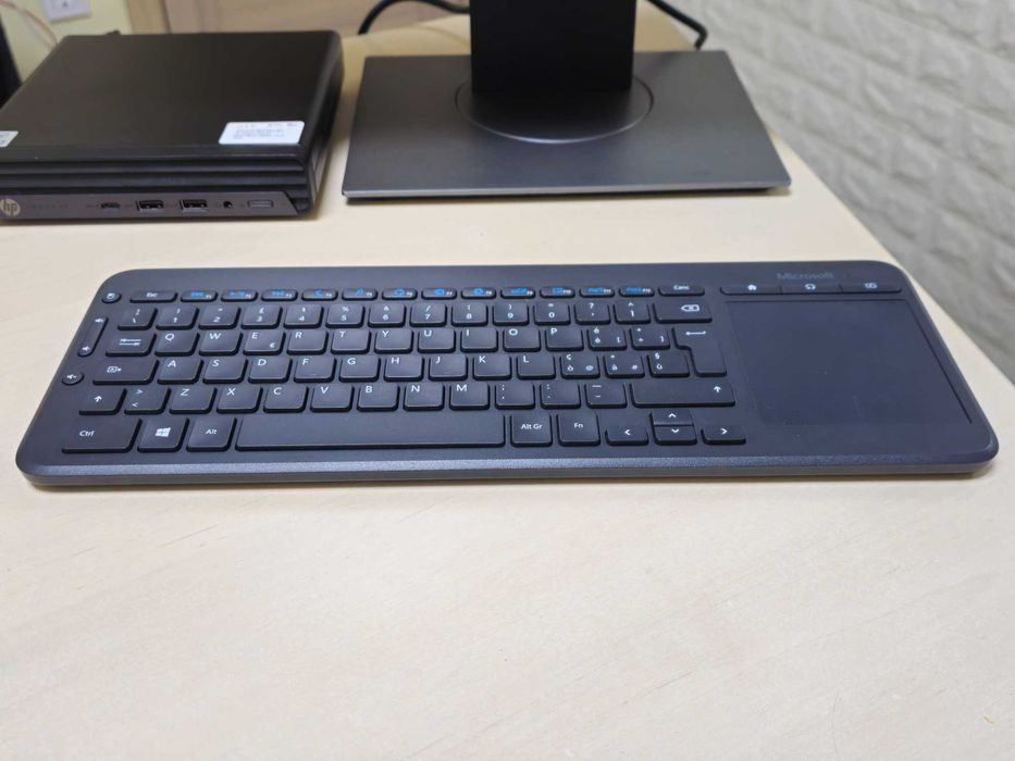 PC-mini HP 400 G6 IntelCore i3-10300T/8Gb/128Gb+Монітор 24" Dell P2419