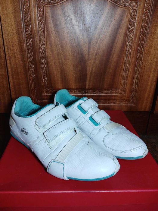 Шкіряні кросівки Lacoste