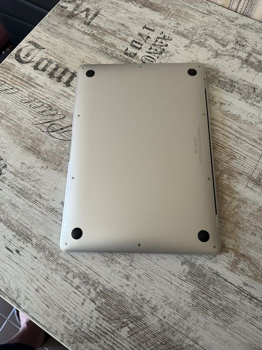 MacBook Air 2018г