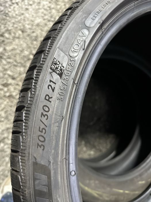 Шини зима 305/30/21 Michelin R21 пара 99% резина