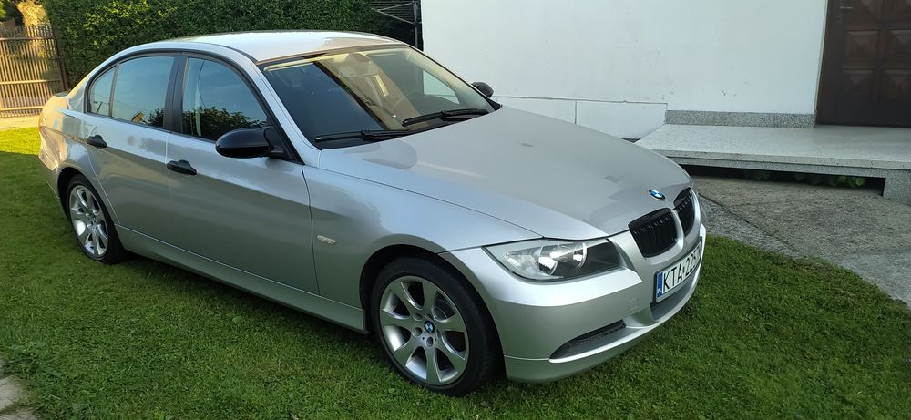 BMW 320i E90 benzyna