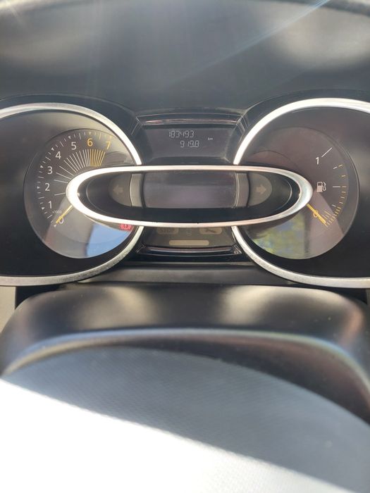 Renault Clio — fotografia 6