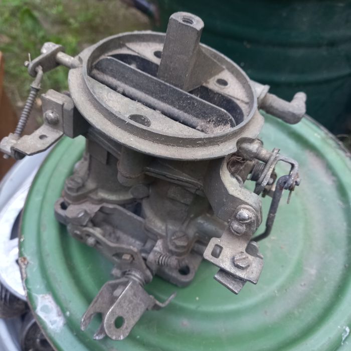 Карбюратор к126н.в хорошому стані