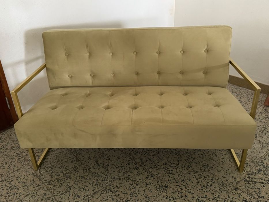 Sofá de 2 lugares / banqueta