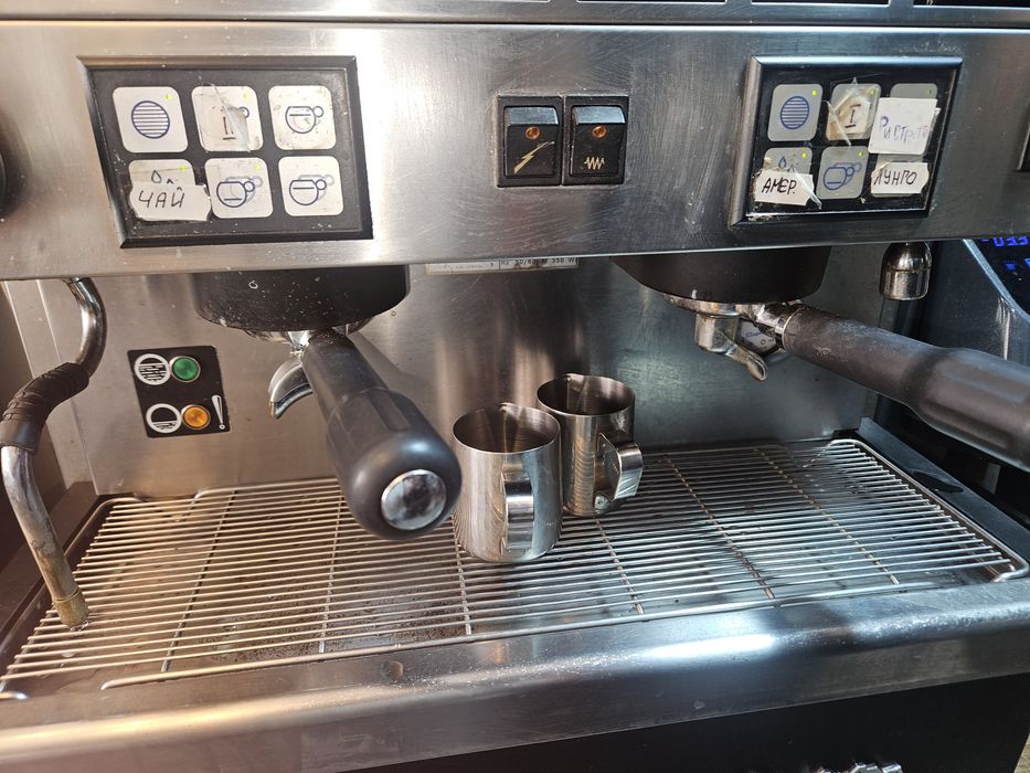 Кофемашина профессиональная Magister