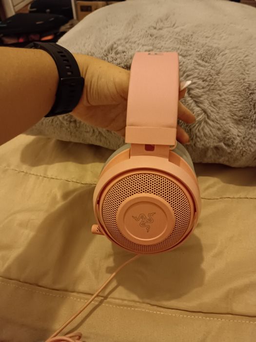 Auscultadores Gaming com Fio RAZER Kraken (Over Ear - QUARTZ) Rosa