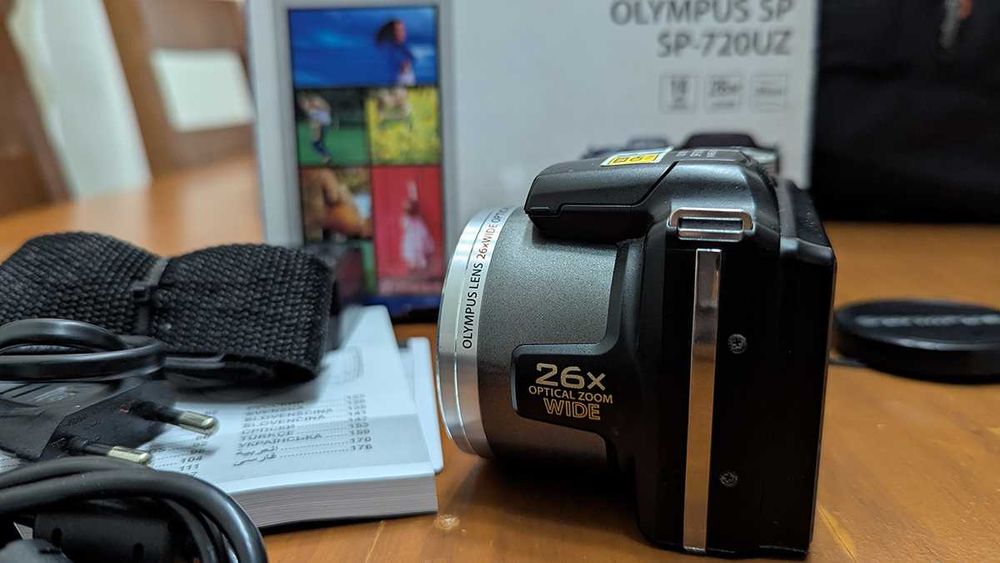 Olympus SP-720UZ - 14MP c/26x Zoom