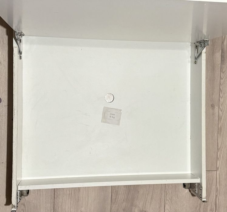 Fotel rozkładany z pojemnikiem na pościel