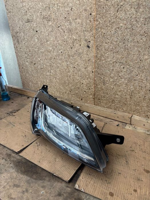 Lampa przód fiat ducato III lift